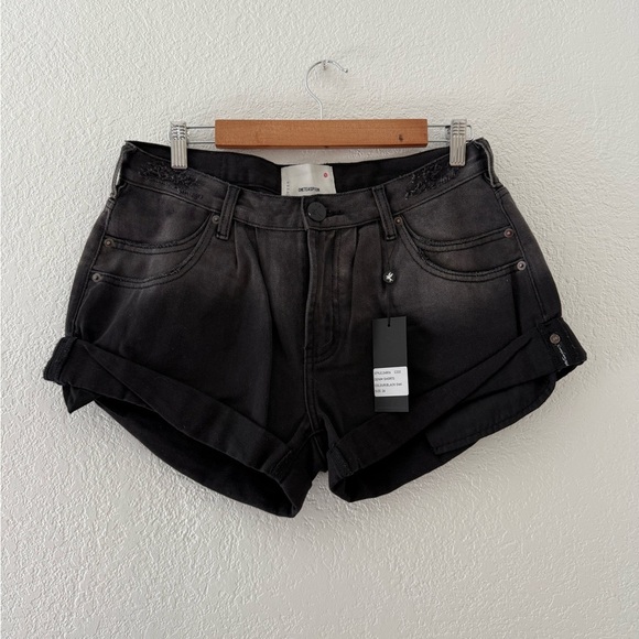 One TeaSpoon FADE OUT SMITHS TAILORED LOW WAIST DENIM SHORT Size 26 Cotton - Picture 7 of 13